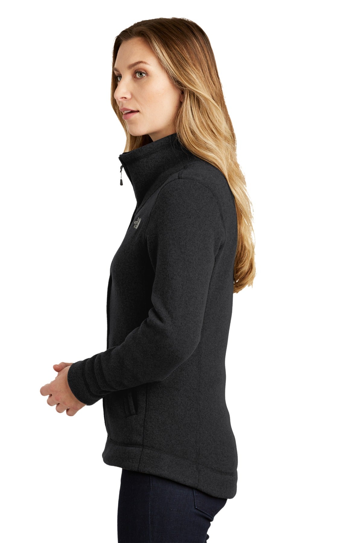 The North Face Ladies Sweater Fleece Jacket. NF0A3LH8