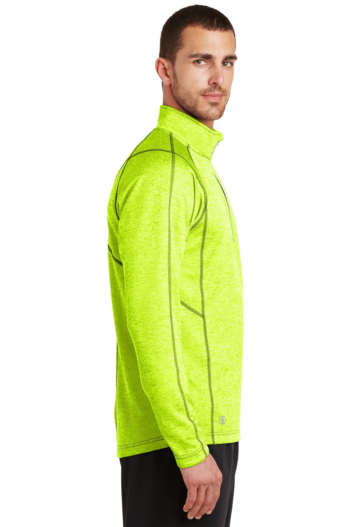 OGIO Pursuit 1/4-Zip. OE500
