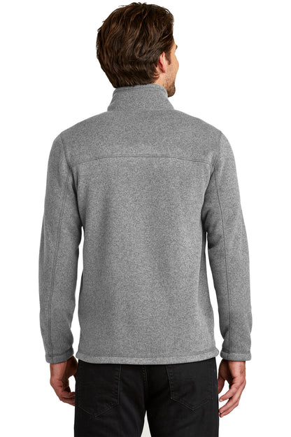 The North Face Sweater Fleece Jacket. NF0A3LH7